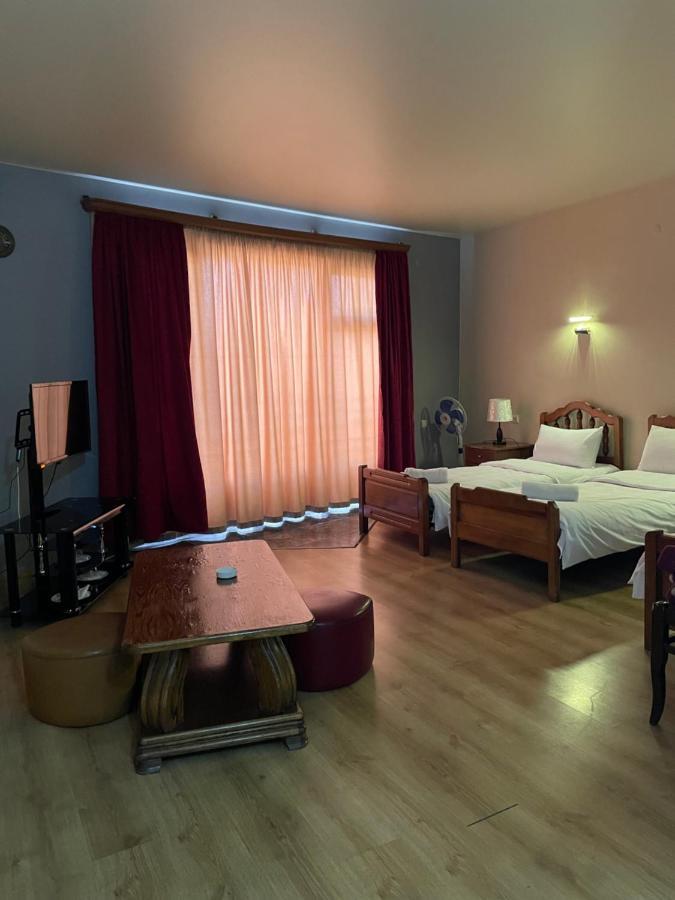 Hotel Era تبليسي المظهر الخارجي الصورة